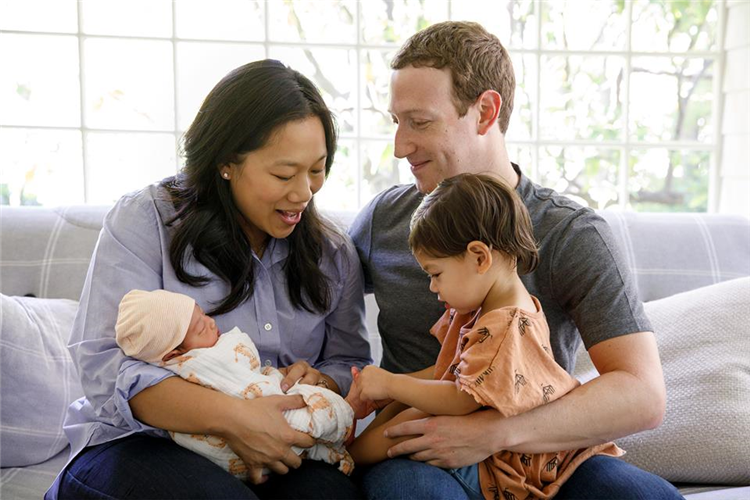 Sweet Photo of Mark Zuckerberg’s Second Daughter - August