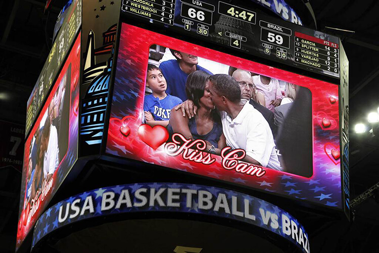 Barack and Michelle Obama pic 18